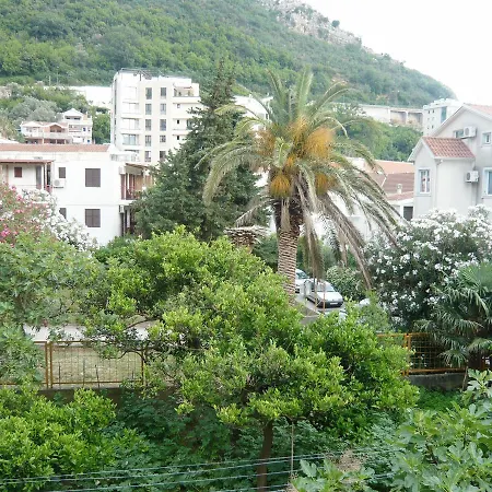 Slavica Rafailovici 3*