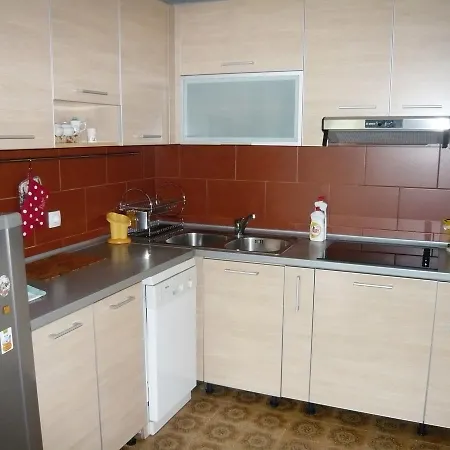Slavica Rafailovici 3*